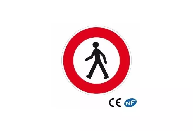 Panneau de signalisation indiquant un accès interdit à tout les piétons (B9a)