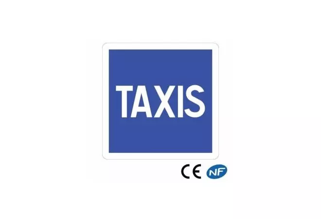 Panneau Code de la route annonçant une station de taxis C5