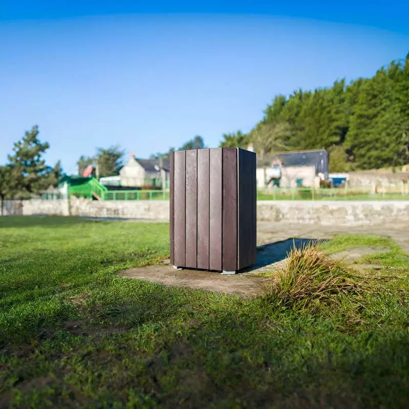 Corbeille extérieure Brest en recyclé